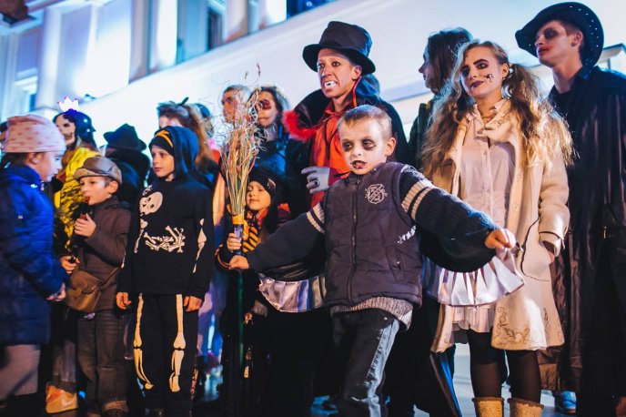 Як ужгородці відзначили свято Хеловін – 01