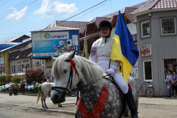 У Дубовому відбулись урочисті проводи отари на полонину – 06