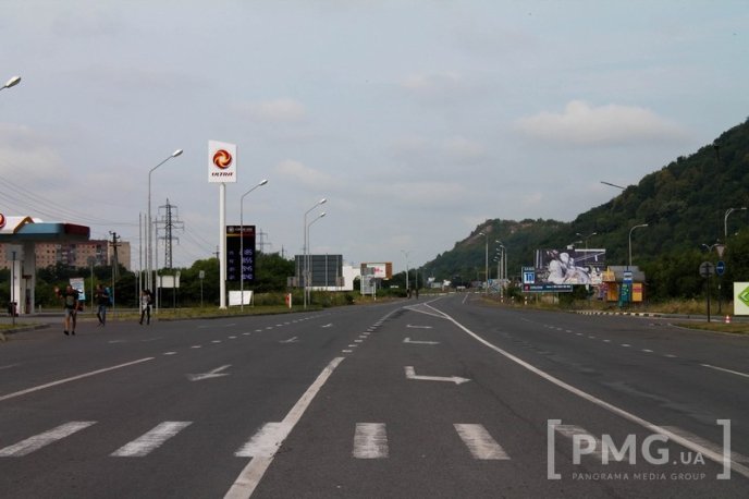 Ранок та ніч в Мукачеві пройшли мирно – 03 Ранок та ніч в Мукачеві пройшли мирно – 03