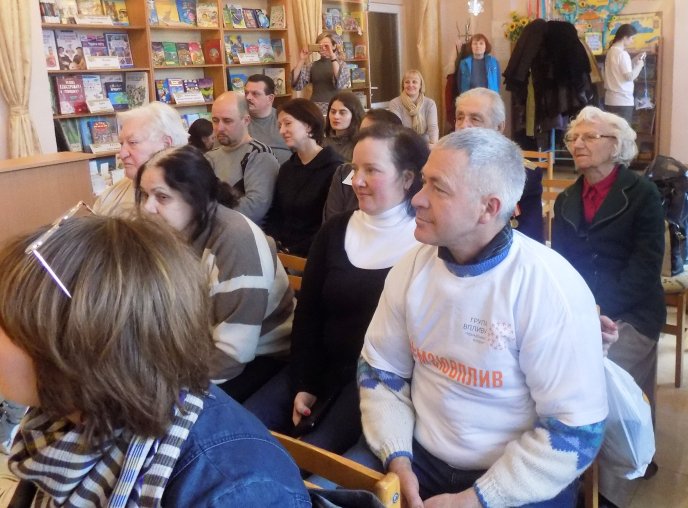 Право вибору переселенців захищали під час форум-театру в Ужгороді – 02