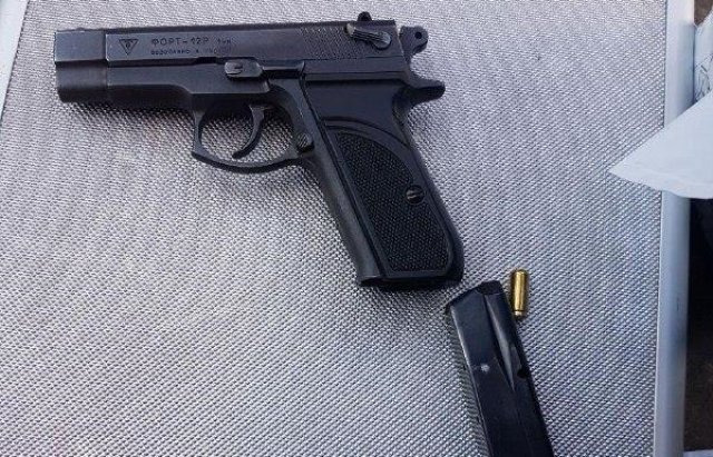 Чотирьом закарпатцям, які намагалися викрасти людину в Ужгороді, прокуратура оголосила про підозру – 01 Чотирьом закарпатцям, які намагалися викрасти людину в Ужгороді, прокуратура оголосила про підозру – 01