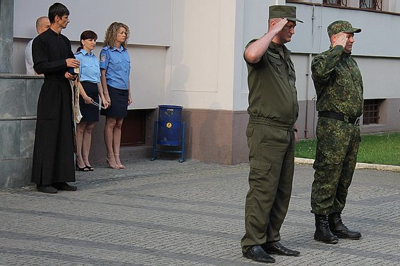 Сьогодні у зону АТО вирушив черговий загін закарпатських правоохоронців – 01