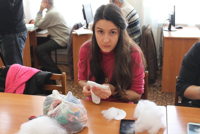 У Закарпатській обласній бібліотеці відбувся майстер-клас з виготовлення іграшок-валентинок – 09