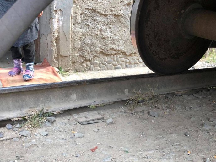 В Ужгороді з рейок зійшов вантажний потяг: перші подробиці – 10