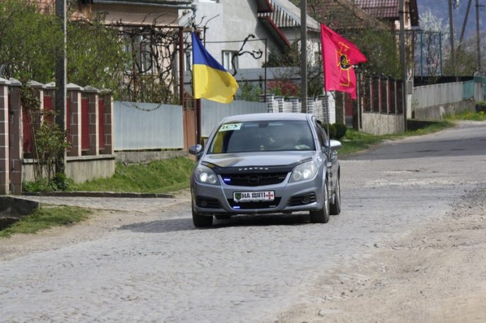 Мріяв повернутися додому з перемогою: на Закарпатті поховали ще одного Героя – 01