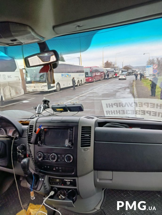 Черги на КПП «Ужгород»