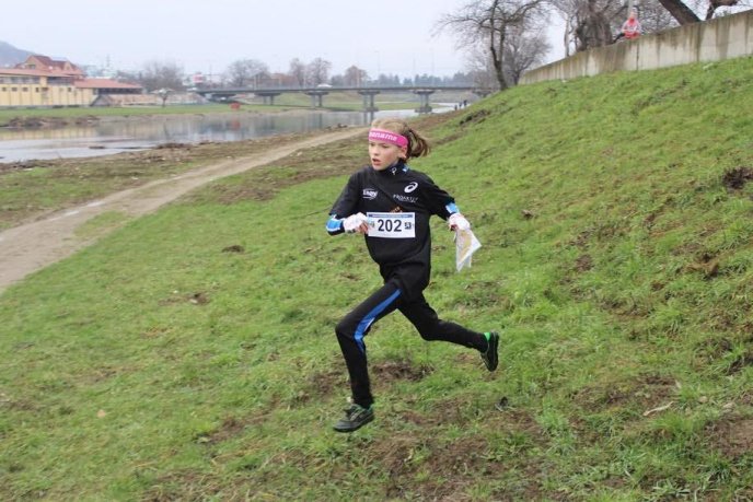 Молодь змагались у Мукачеві за призи від Святого Миколая – 13