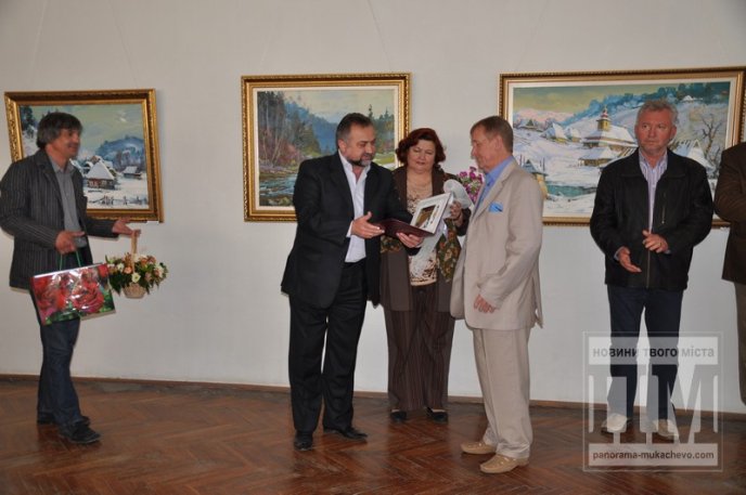 У Мукачеві відкрилась персональна виставка картин Юрія Сяркевича (ФОТОРЕПОРТАЖ) – 33