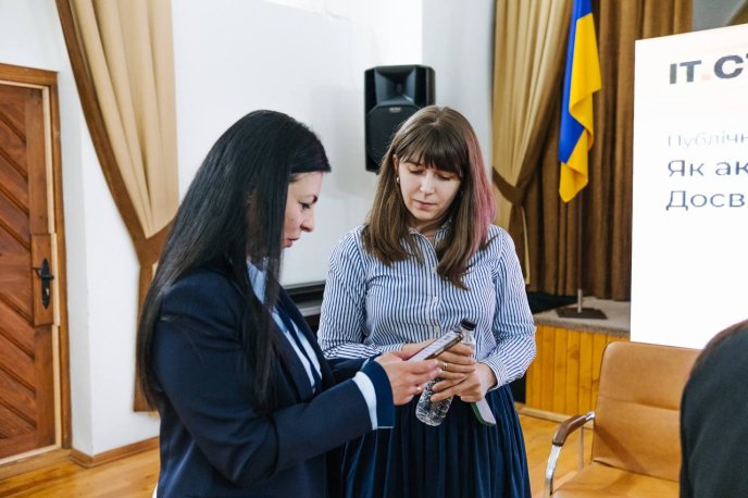 Які позитивні зміни може запозичити Ужгород в Івано-Франківська розбирали на IT.CT Talks – 03