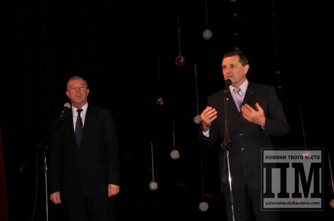 У Мукачеві вшановували представників найпочеснішої професії (ФОТО) – 06 У Мукачеві вшановували представників найпочеснішої професії (ФОТО) – 06