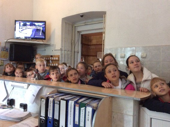 До мукачівських поліцейських завітали школярі – 03