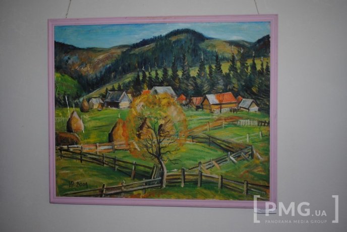 У Мукачеві до Дня художника відкрилась виставка митців міста – 18