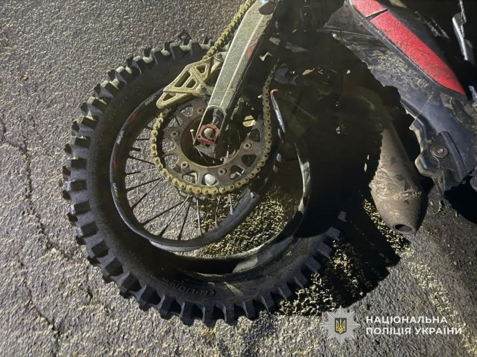 Смертельна аварія з мотоциклом і вантажівкою сталася на Тячівщині – 01