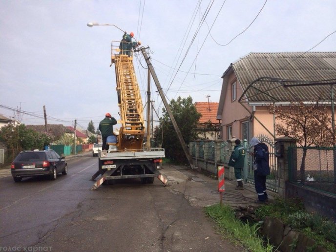 ДТП у Виноградові: водій заснув за кермом – 01 ДТП у Виноградові: водій заснув за кермом – 01