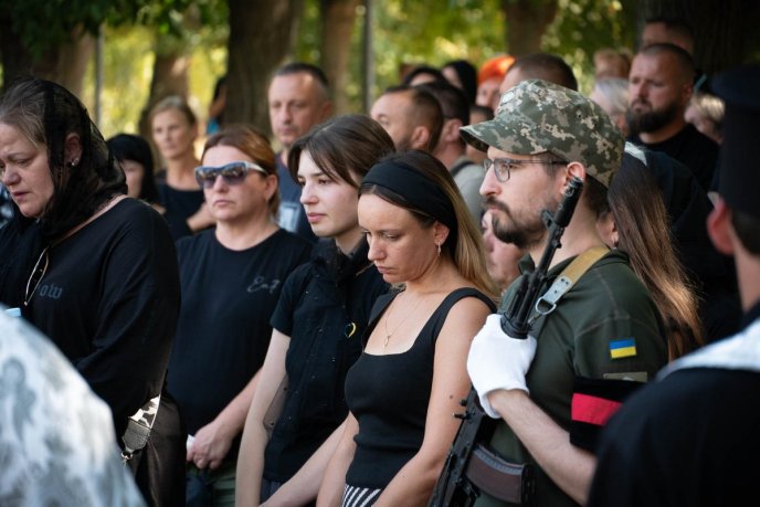 Ужгород попрощався із полеглим воїном – 03
