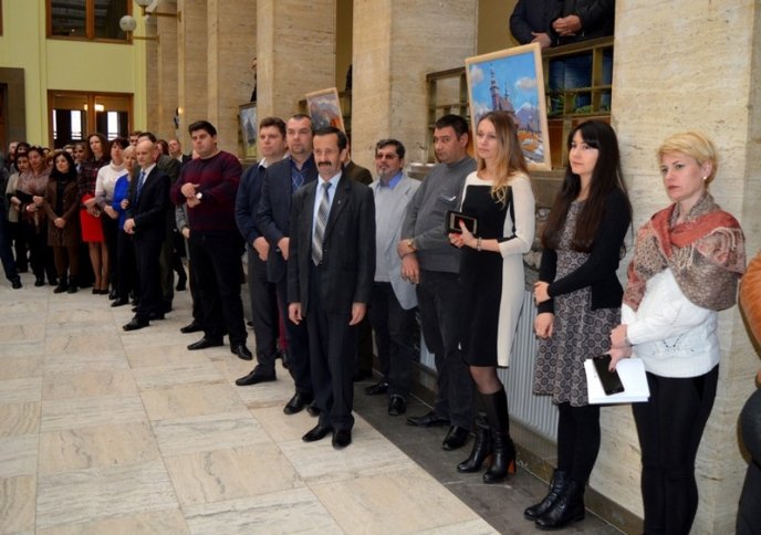 В Ужгороді відкрили виставку Степана Шолтеса – 04