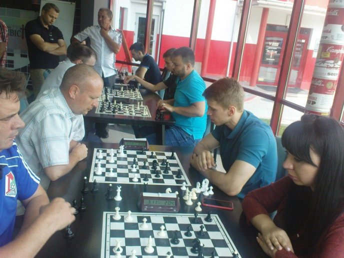 В обласному центрі відбувся шаховий двобій між збірними Мукачева та Ужгорода – 02