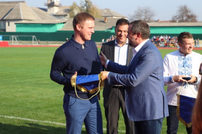 "Хуст вчергове довів, що маленькі міста мають великі амбіції", – Валерій Лунченко – 08