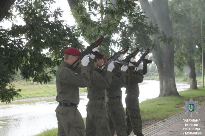 В Ужгороді вшанували пам’ять загиблих працівників ОВС – 02