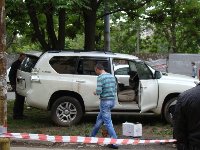 В Ужгороді намагалися спалити джип одному з провідних діячів ромської громади Ужгорода (ФОТО) – 17