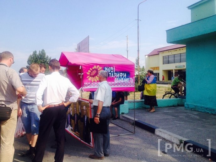 У Ракошині активісти "Тарифного Майдану" частково перекрили трасу "Київ-Чоп" – 01