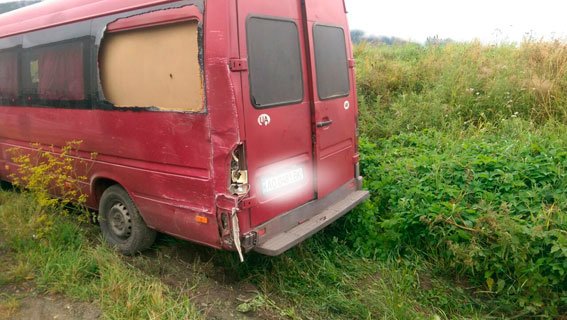 Офіційно про ДТП на Львівщині: загинув водій та пасажир автобусу із Закарпаття – 03