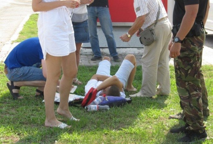 В Ужгороді поблизу Маркета сталася аварія: є постраждалі – 03