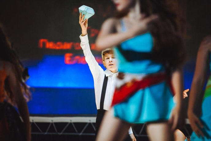 В Ужгороді студія сучасного танцю «Бліц» провела звітний концерт – 29