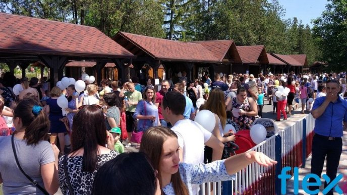 1200 дітей відпочивали у парку «Перемога» – 12