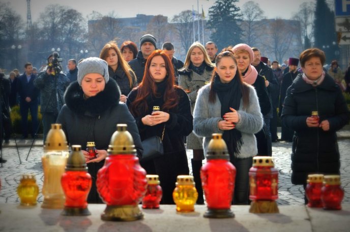 На Закарпатті вшанували пам’ять Героїв Небесної сотні – 05