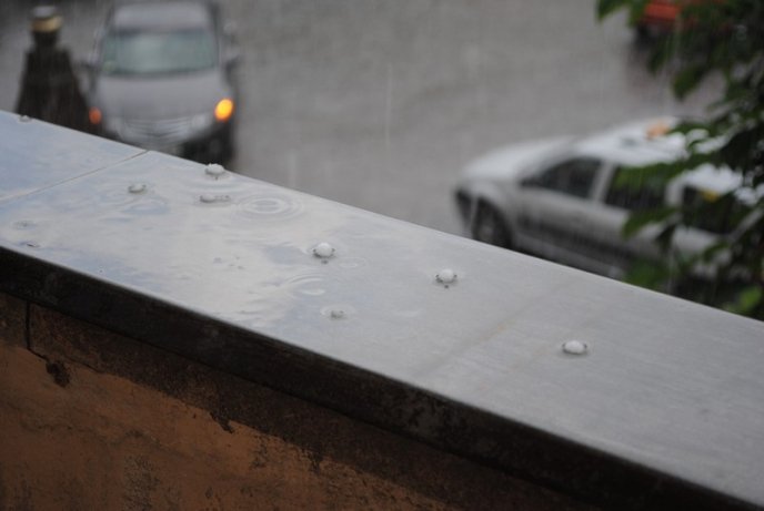 Мукачевом пронісся сильний град (ФОТО) – 04