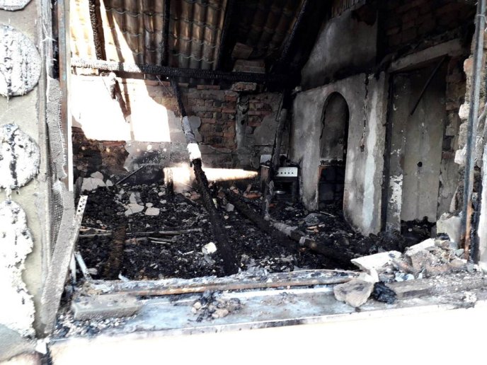 На вулиці Польовій у Залужжі трагічно загинув чоловік: опубліковані фото – 03