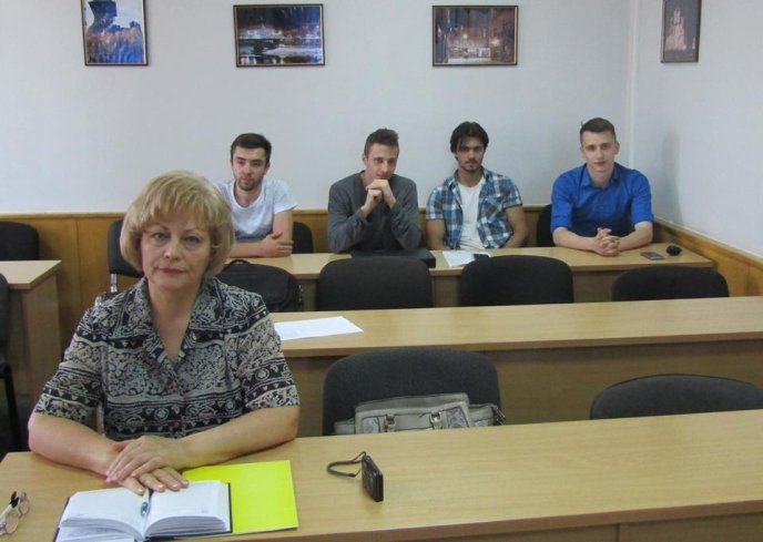 В Ужгороді створять Молодіжну раду – 04 В Ужгороді створять Молодіжну раду – 04