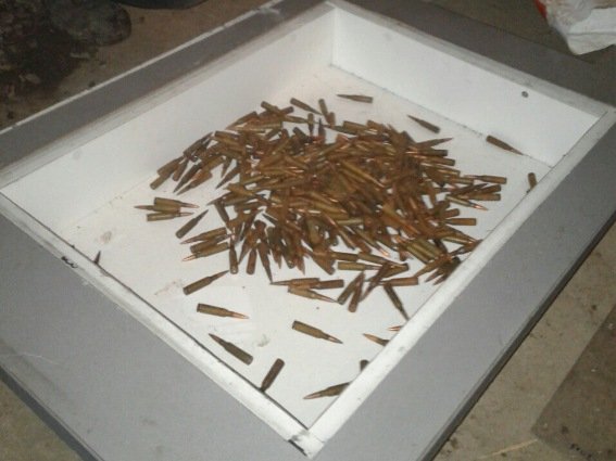 Мукачівські поліцейські виявили у подвір’ї будинку несподівану знахідку – 01