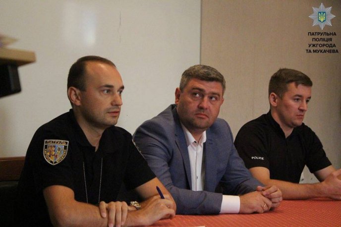 Понад 30 закарпатців пройшли до патрульної поліції – 01