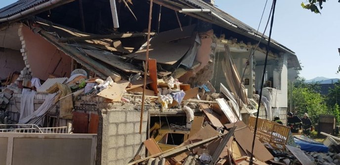 На Свалявщині стався вибух: є постраждалі – 03