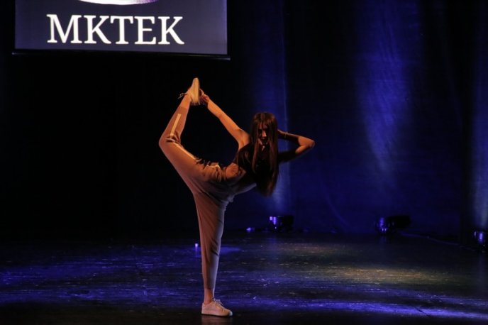 У Мукачеві визначили володарку титулу конкурсу краси "Міс МКТЕК 2018" – 18