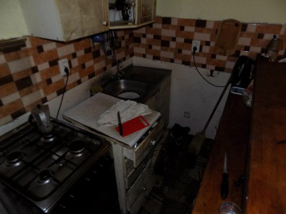 Під час сварки жінка вбила чоловіка – 03 Під час сварки жінка вбила чоловіка – 03