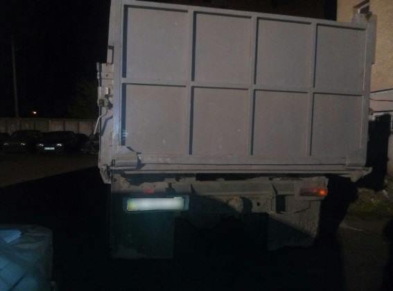 На Перечинщині поліцейські зупинили вантажівку з деревиною – 02