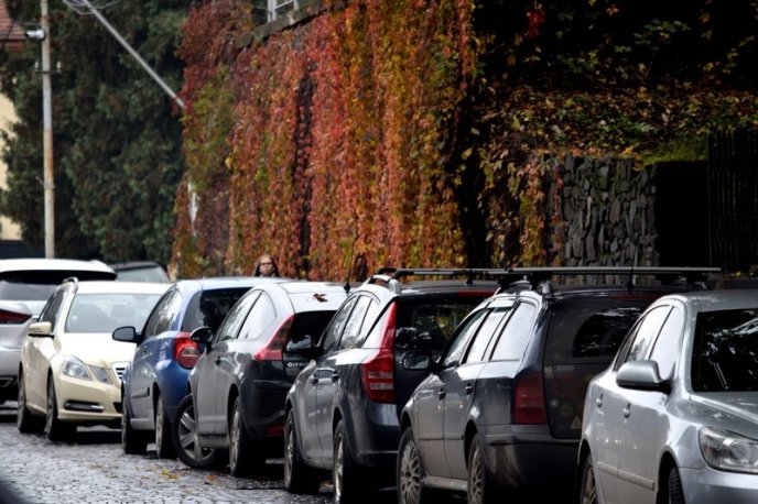 Мережу облетіли фото осіннього Ужгорода – 04