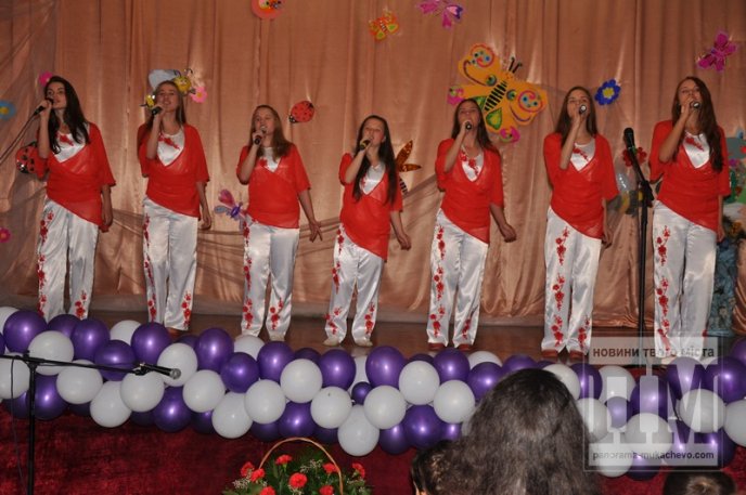 У Мукачеві відбулася святкова шоу-програма "Дитинство в сонячних долонях" (ФОТОРЕПОРТАЖ) – 23