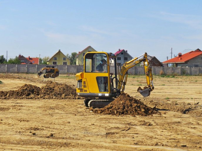 "На Закарпатті пенсіонери вже дошками пахнуть, а у Німеччині на "Мерсах" їздять", – Михайло Кополовець про своє життя у Німеччині  – 06