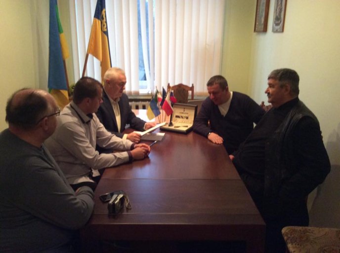 Український Перечин та сербський Руський Керестур стали побратимами – 01