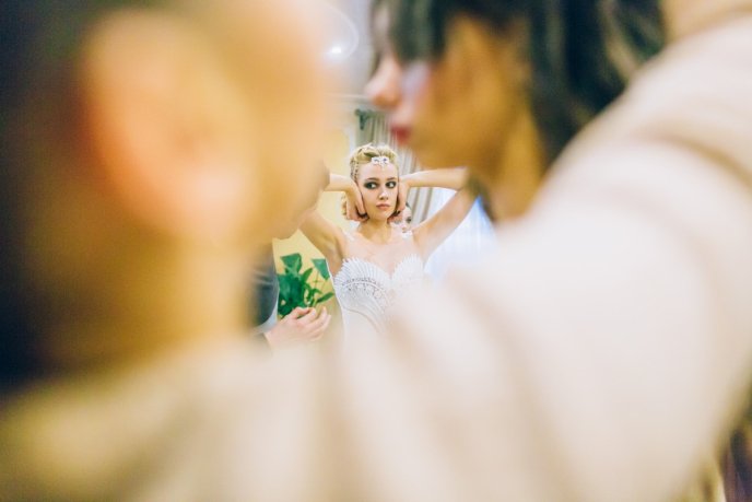 Мода заради життя: на Закарпатті відбувся ІІІ-й благодійний показ мод дизайнерки Роксолани Новак – 16