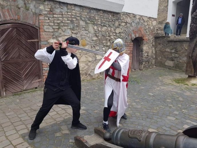 Як у замку Паланок відзначають День Мукачева – 01