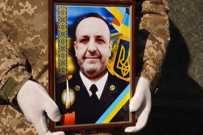 Із жовтня 2022 року перестав виходити на зв’язок: в області поховали Героя – 01