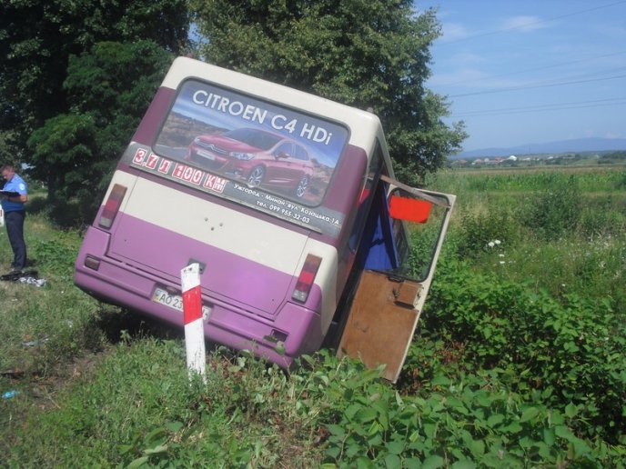 ДТП на трасі Київ - Чоп забрало життя трьох людей (ФОТО,ВІДЕО) – 01
