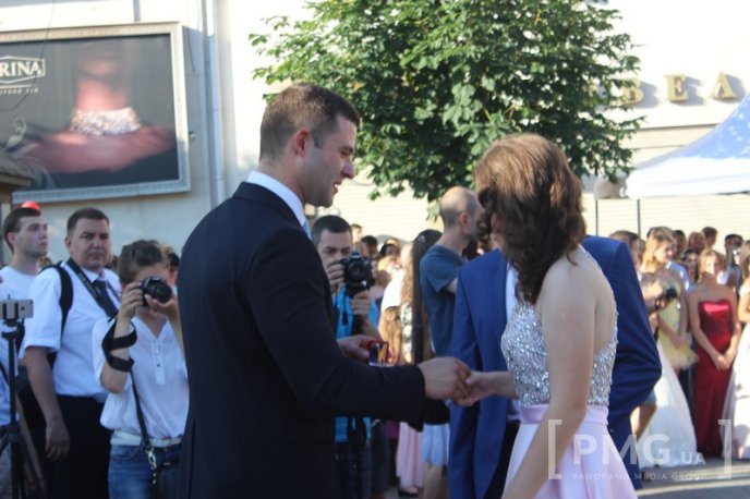 У Мукачеві нагородили випускників-медалістів – 52