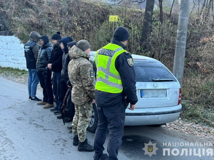 В одному з районів Закарпаття заблокували два канали незаконного переправлення чоловіків через кордон – 04