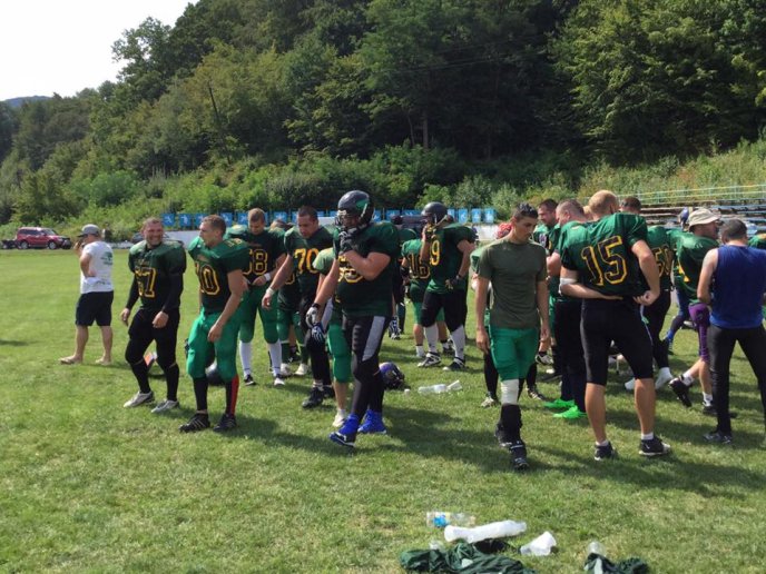 У Перечині ужгородські "Лісоруби" програли київським "Бульдогам" – 06